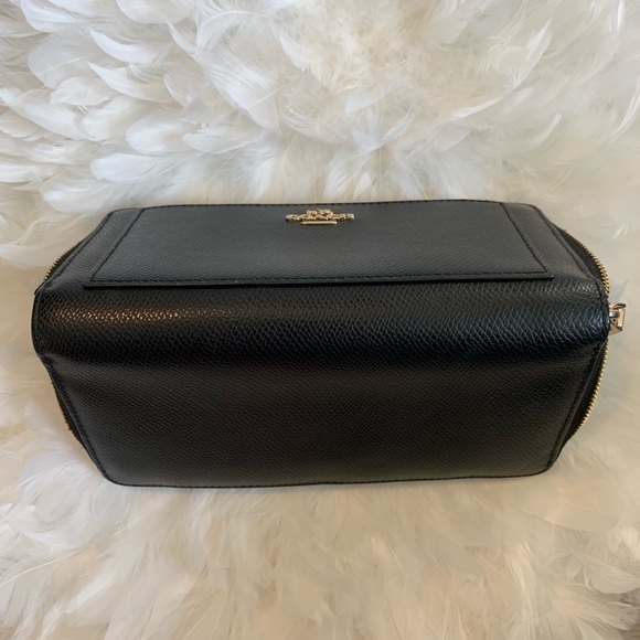 Coach Wallet - Picture 7 of 7